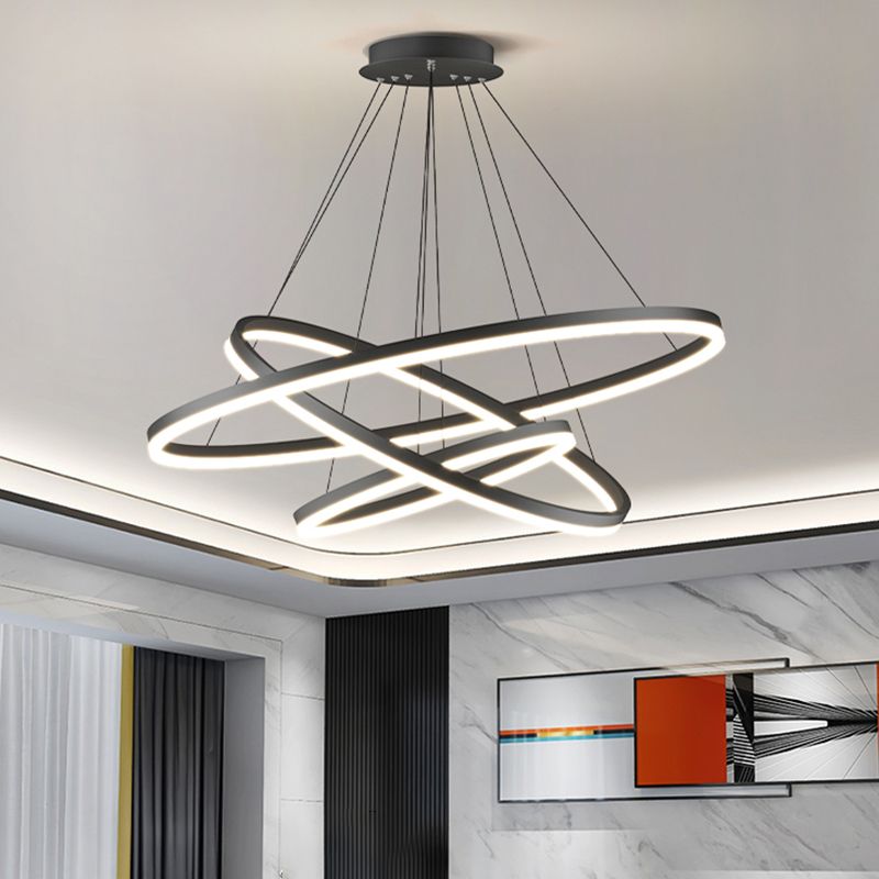 Alonza 3-Rings Black Black Modern Pendant Light