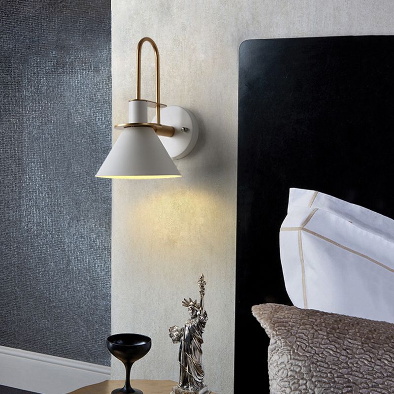 Morandi Design Coniform LED Wandlampen Metaal Zwart/Wit/Geel Slaap/Woon/Eetkamer