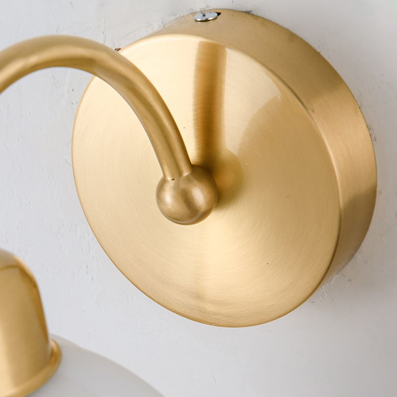 Lily Metalen Design Wandlamp Glas Kap Goud/Ivoor Slaapkamer/Eetkamer/Woonkamer