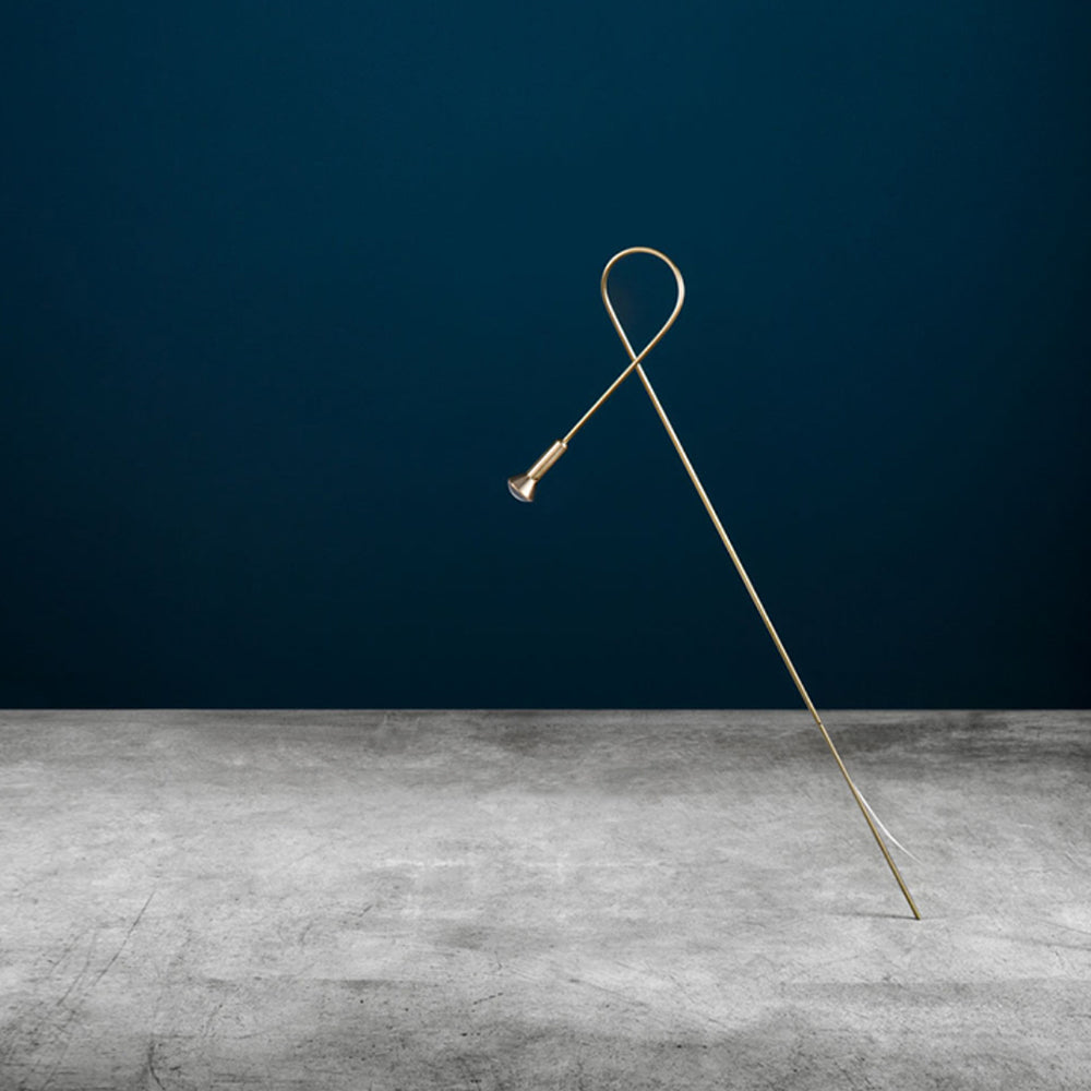 Carina Moderne Lineaire LED Grondlamp Buiten Goud Metalen Pad