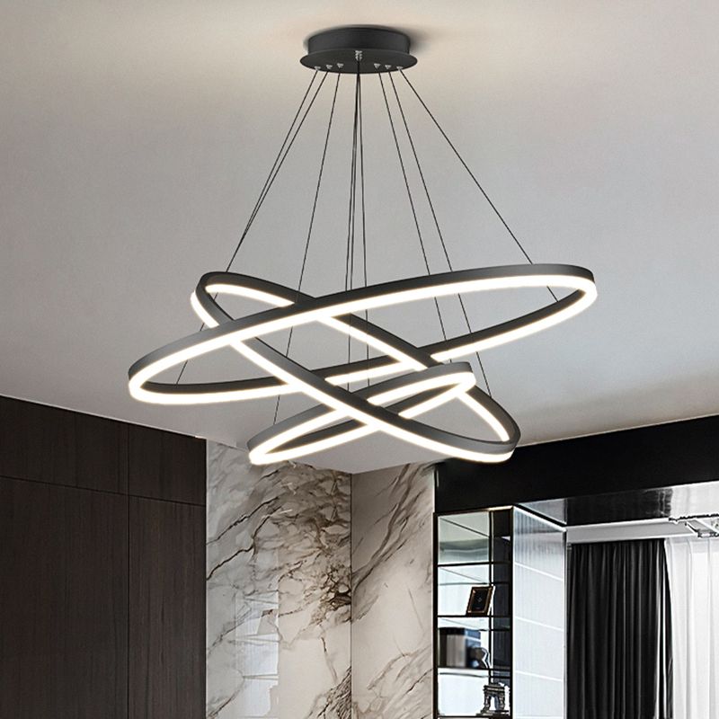 Alonza 3-Rings Black Black Modern Pendant Light