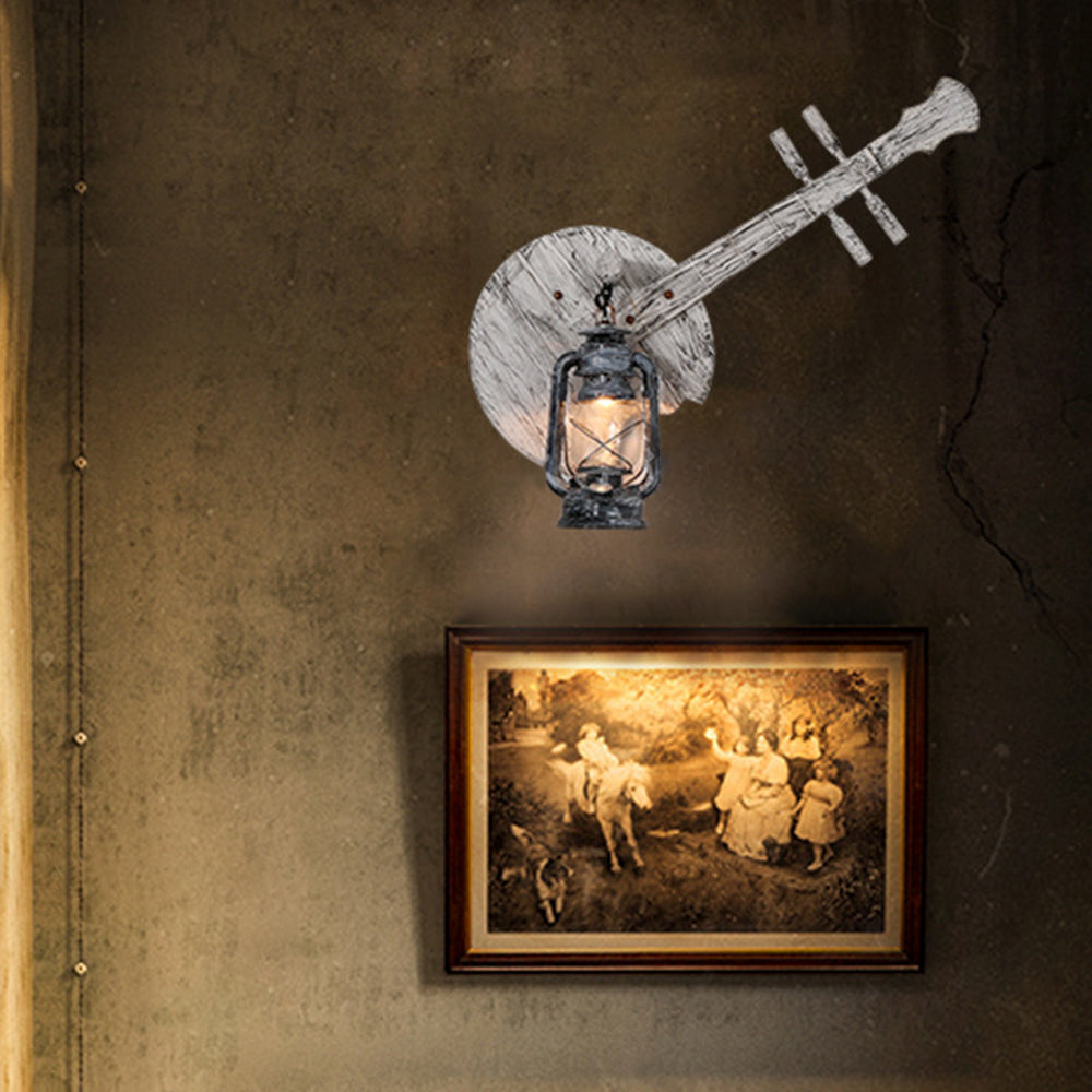 Brio Lute Vintage Wandlamp Lantaarn Hout Grijs, Woonk/Eetk/ Slaapkamer